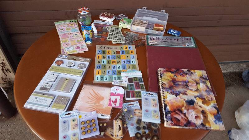 lot 241 image: Crafting Supplies