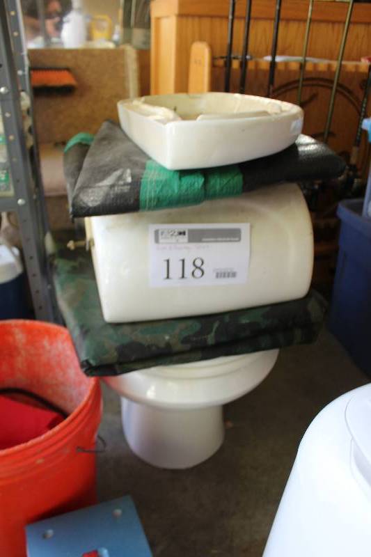 lot 118 image: High Efficiency Toilet