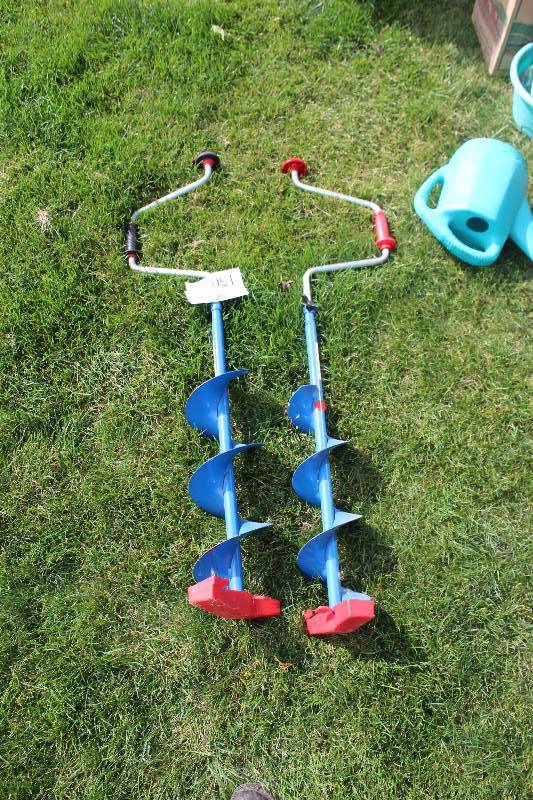 lot 150 image: Lot of (2) Hand Ice Augers