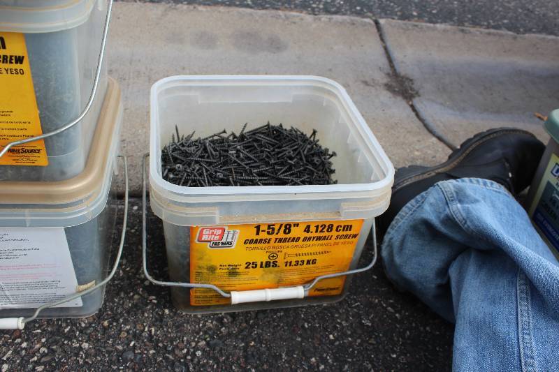lot 132 image: Lot of (1) Box of GripRite 1-58in. Coarse Thread Drywall Screws