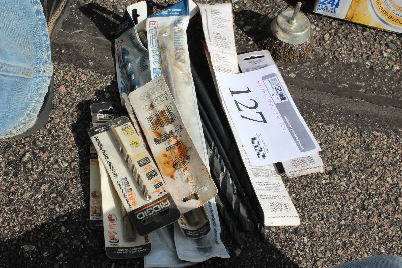 lot 127 image: Assorted Metal Drill Bits Includes 12in., 38in.