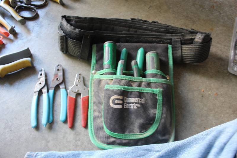 lot 173 image: Electrical Hand Tools - Cutters, Crimpers, Testers