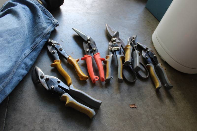 lot 170 image: Lot of (7) Pruning Snips
