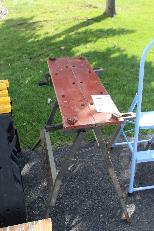 lot 199 image: Portable Work Bench