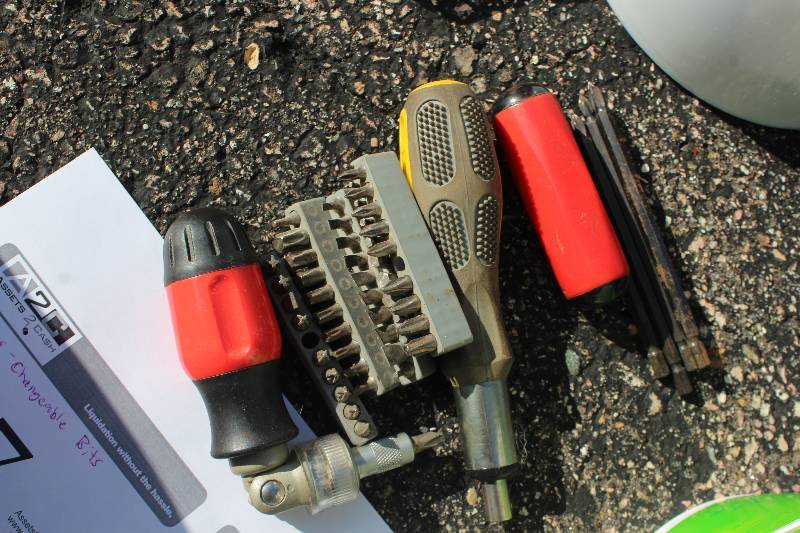 lot 217 image: Lot of (3) Drill Drivers w Changeable Drill Bits