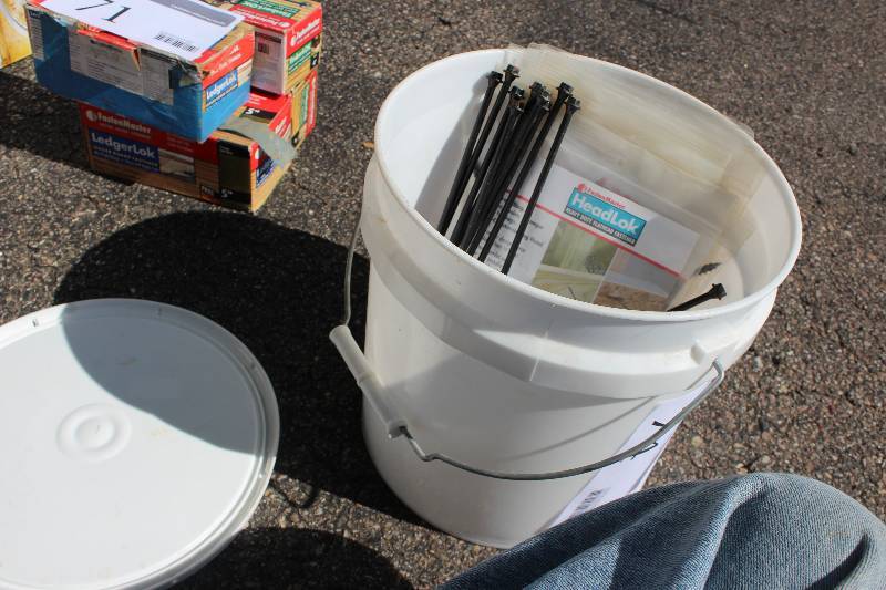 lot 74 image: Bucket Lot of FastenMaster LedgerLok,Headlok,Timberlok Samples