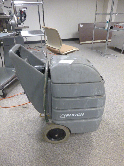 Nobles Typhoon Wet Vac