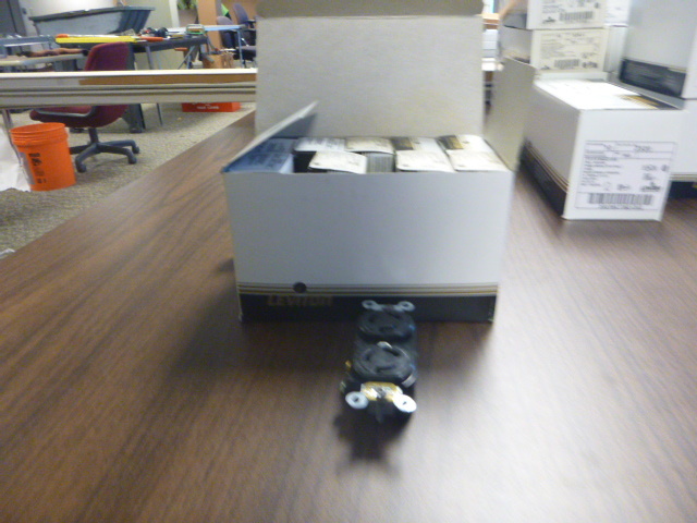 10 NEW Leviton Receptacles