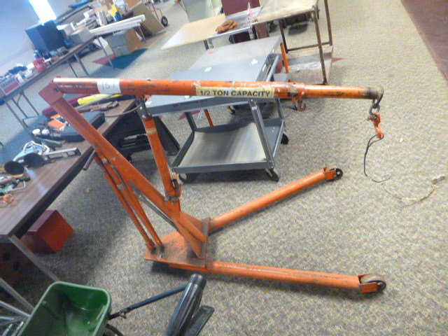 Engine Cherry Picker