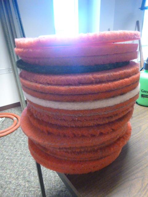 19 Miscellaneous Scrubber Pads