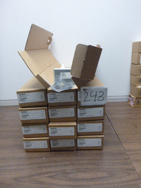 12 NEW Siemens Duct Point Temperature Sensors