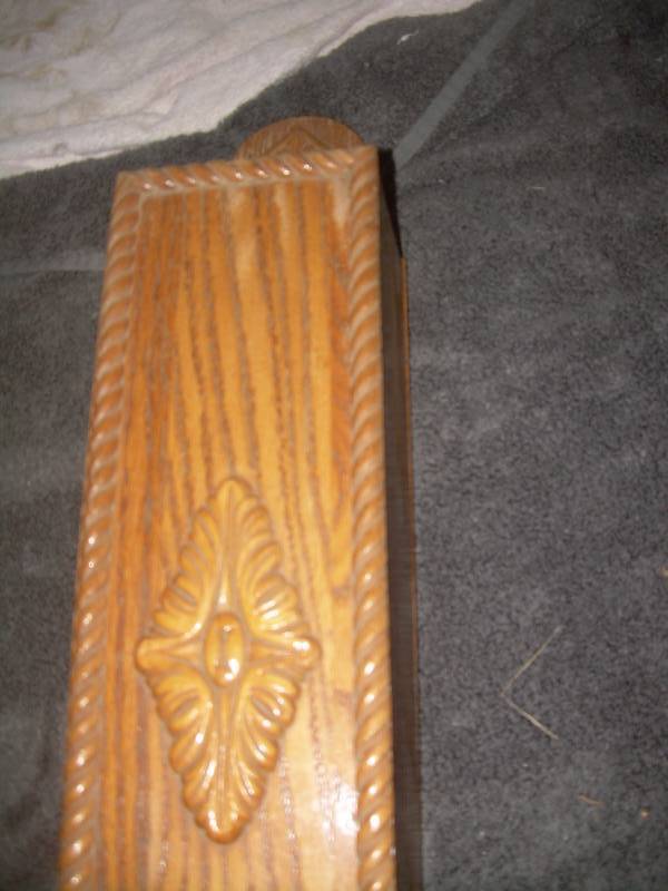 lot 15 image: VINTAGE WOOD BOX