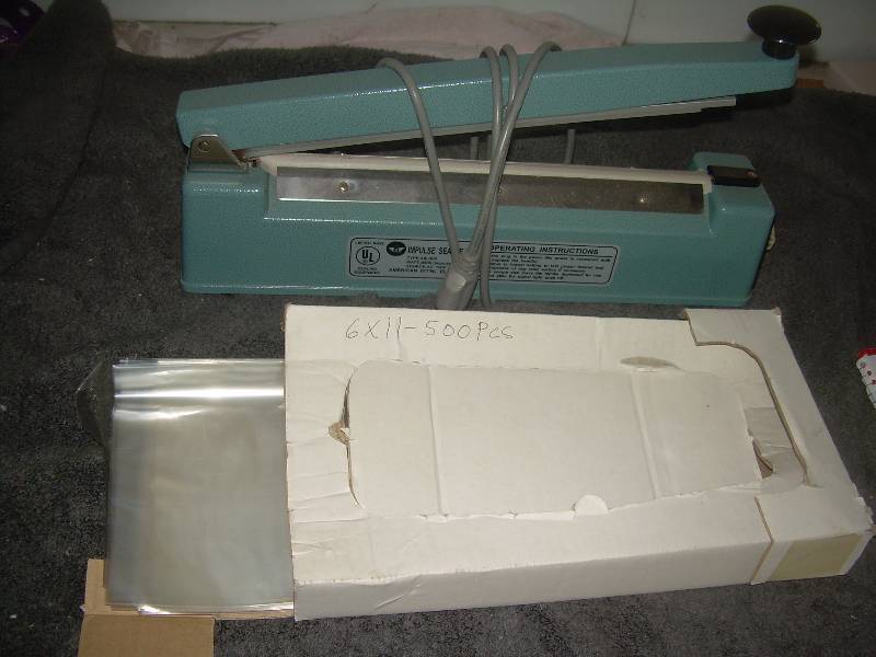 lot 28 image: IMPULSE SEALER