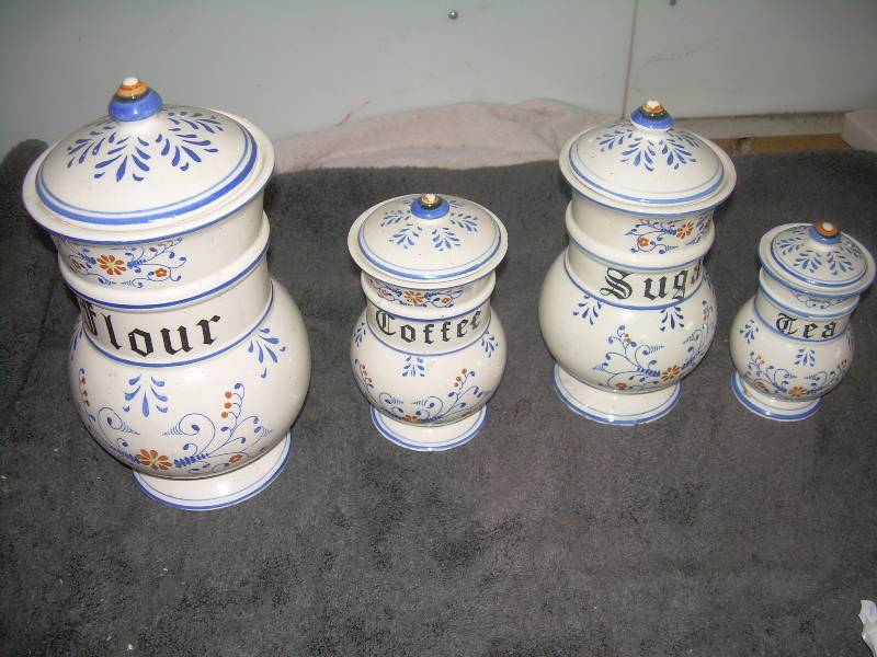 lot 31 image: ROYAL SEALY CANESTERS