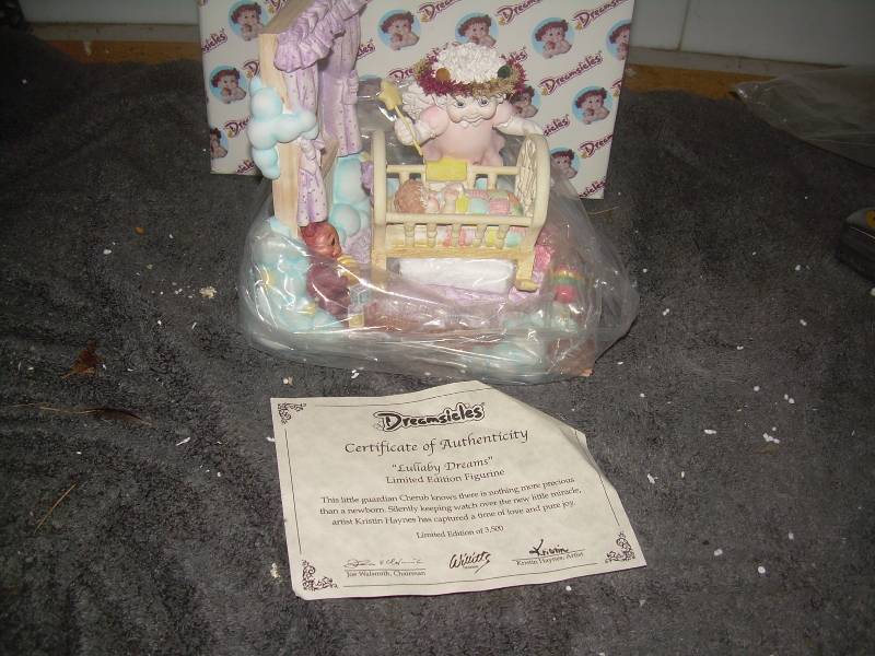 lot 86 image: COLLECTIBLE DREAM SICKLE