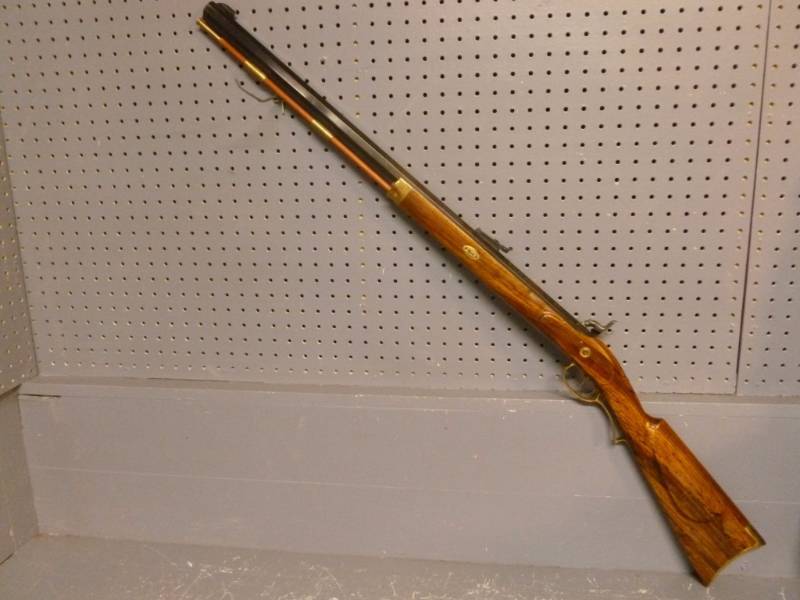 lot 2 image: Black Powder Gun