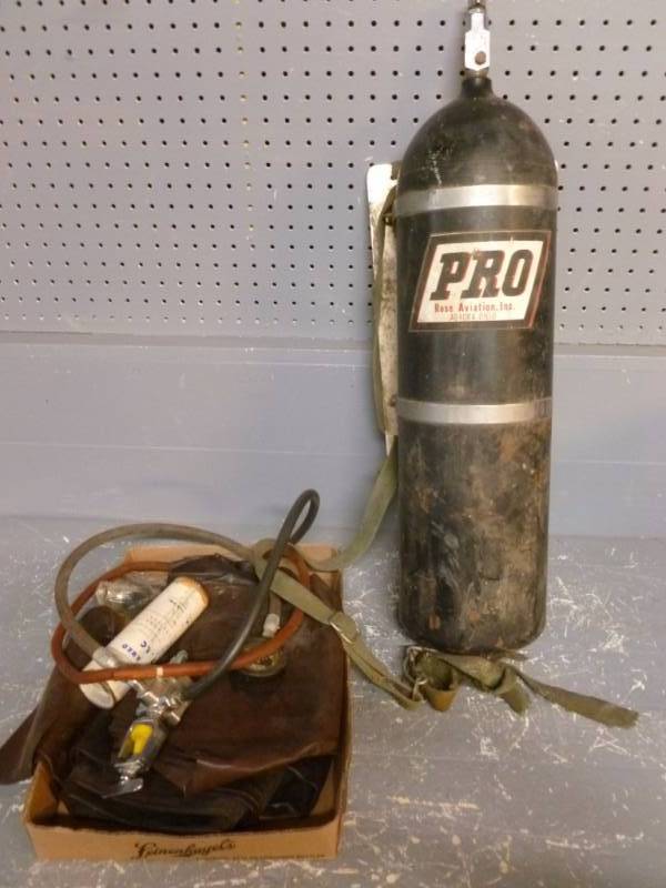 lot 25 image: Scuba Gear