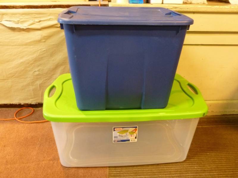 lot 71 image: Storage Totes