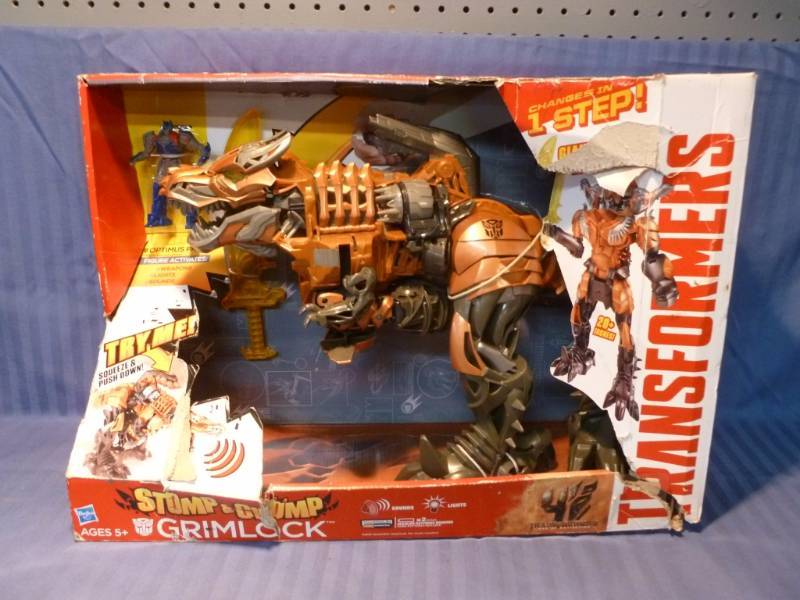 lot 86 image: New Toy