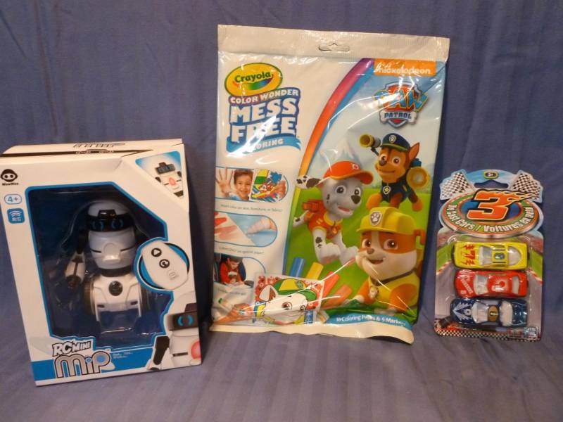 lot 103 image: New Toys