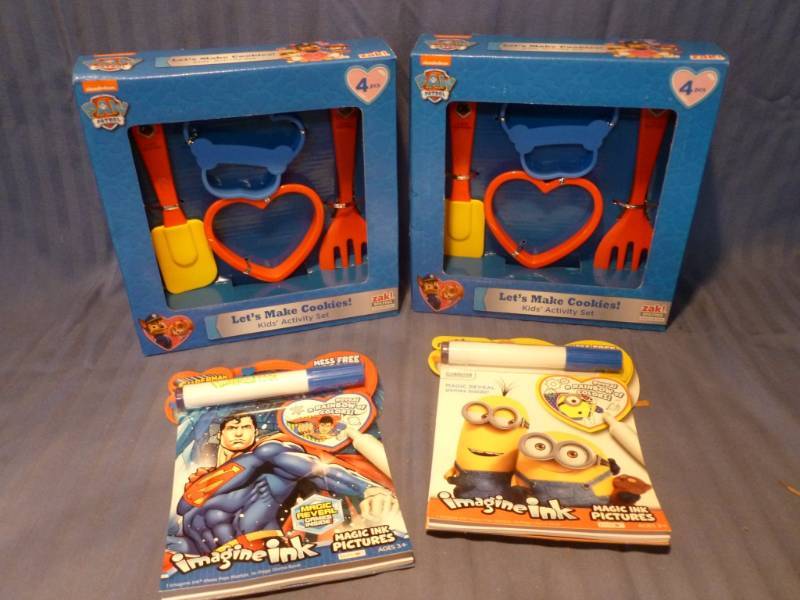 lot 106 image: New Toys