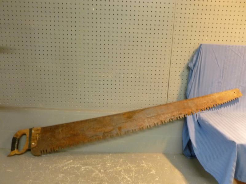 lot 119 image: Vintage Saw