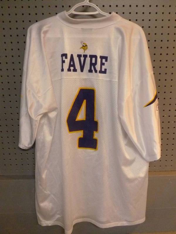 lot 139 image: Sports Jersey