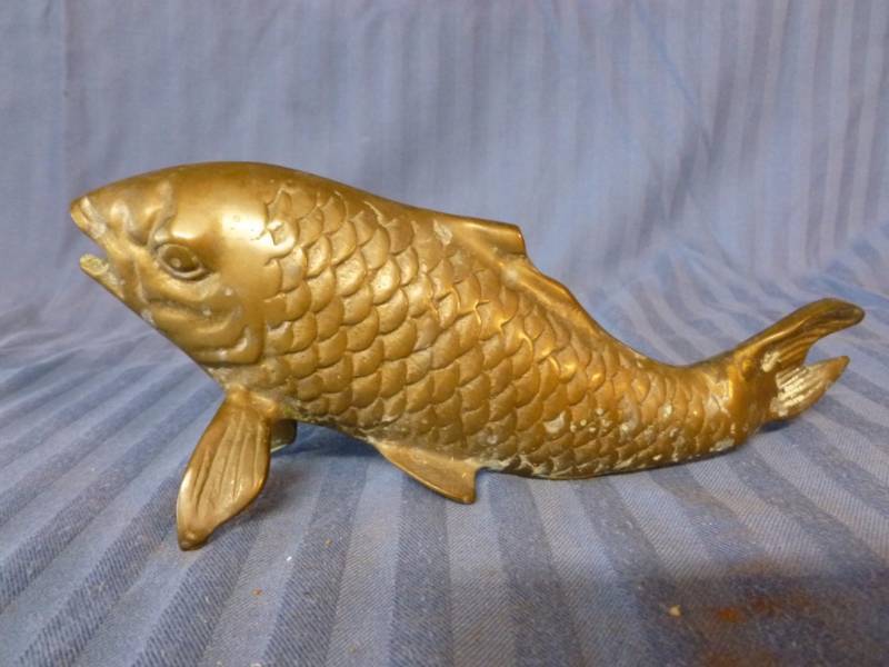 lot 144 image: Vintage Cast Brass