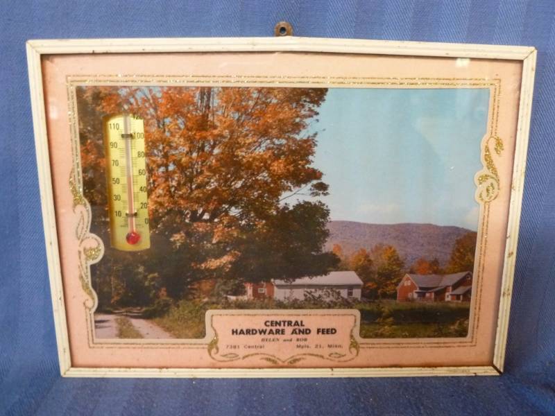 lot 167 image: Vintage Advertisement Thermometer