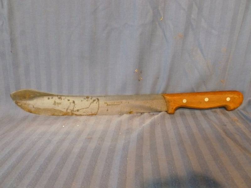 lot 195 image: Machete Knife