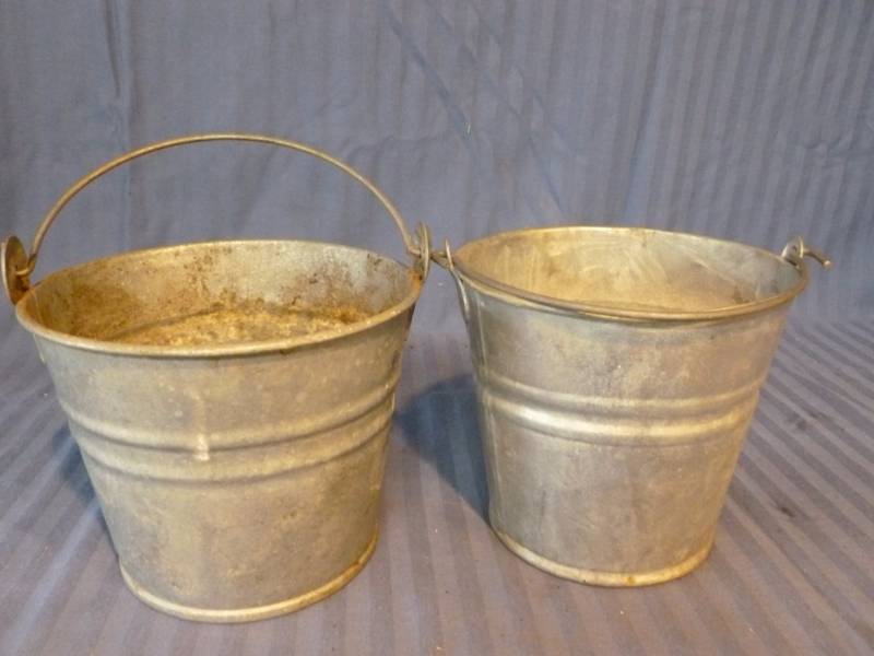 lot 227 image: Metal Pails