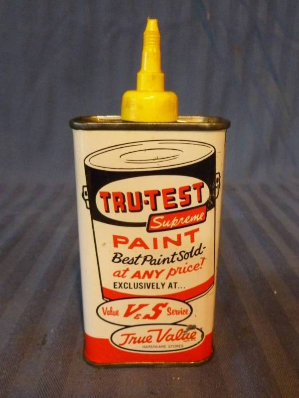 lot 241 image: Vintage Oil Can