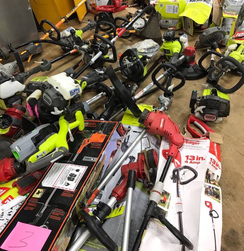 Lot of assorted Trimmers gas and electric, Ryobi, Homelite, Black and Decker, and Makita
