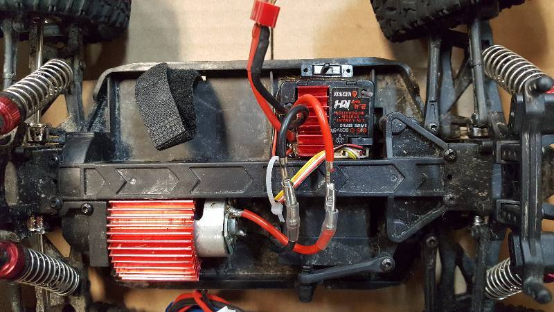 lot 226 image: FOR PARTS  REPAIR - Remo Hobby 116 Scale 4WD RC Monster Truck AS IS