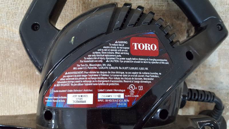 lot 228 image: FOR PARTS  REPAIR - TORO Power Sweep Corded Electric Blower Missing Nozzle Extension AS IS