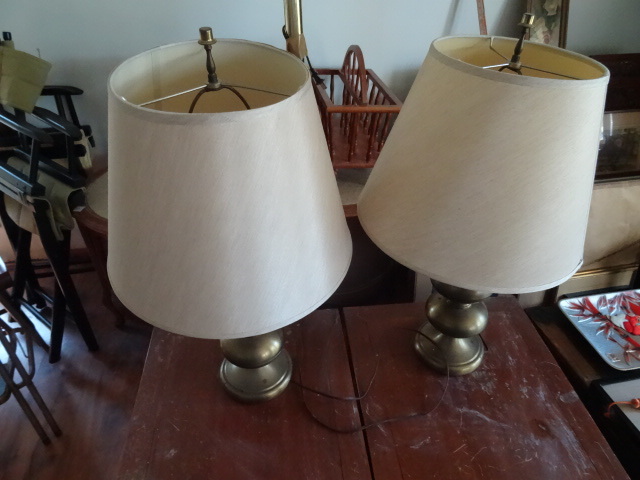 lot 44 image: Pair Of Brass Lamps Vintage 28 Height