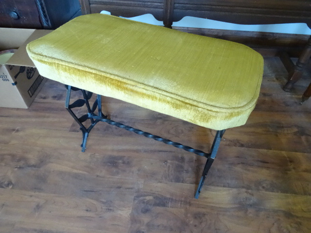 lot 47 image: Vintage Metal Bench, Upholstered Seat