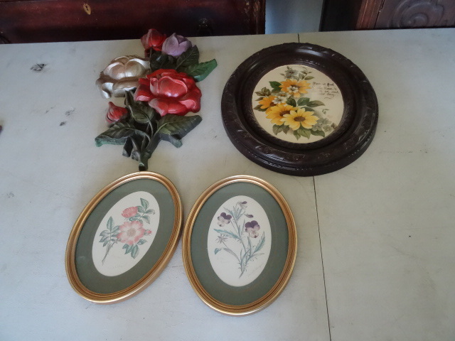 lot 49 image: Floral Wall Art