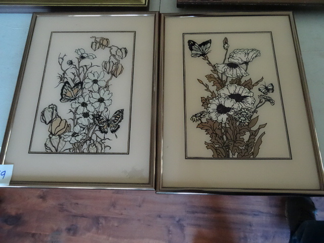 lot 59 image: 2 Framed Print Poppies & Daises,