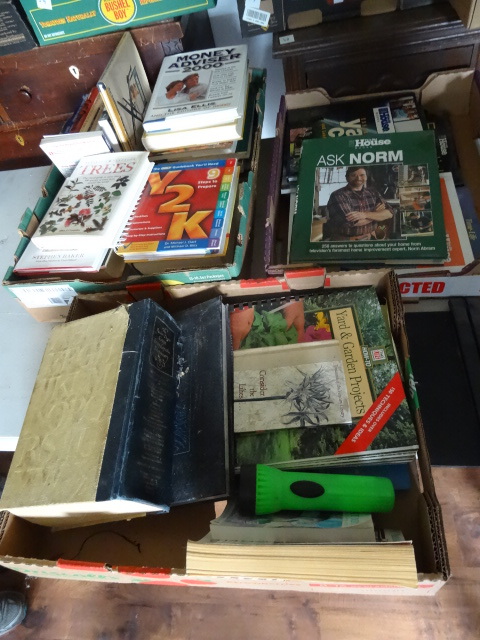 lot 132 image: Misc How to & Self Help Books