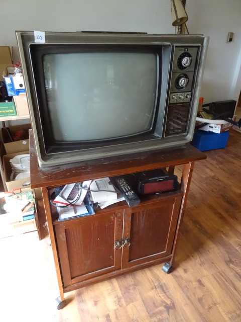 lot 133 image: Panasonic TV WRemote, Digital Clock,