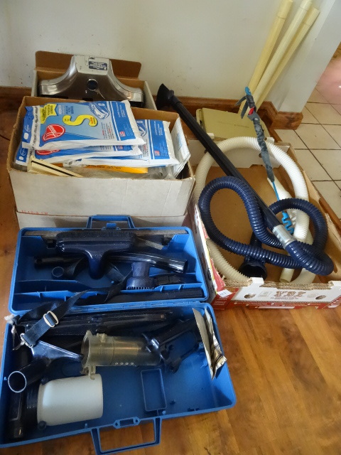 lot 141 image: Kirby Attachments WHoover Vacuum Bags