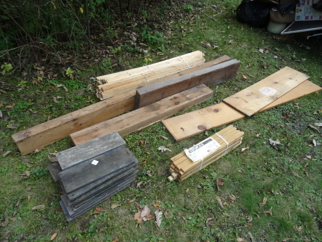 lot 151 image: Misc Wood Items, Letter File