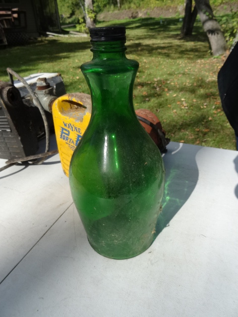 lot 167 image: 2 Wayne Pumps & Box, Misc Hardware,