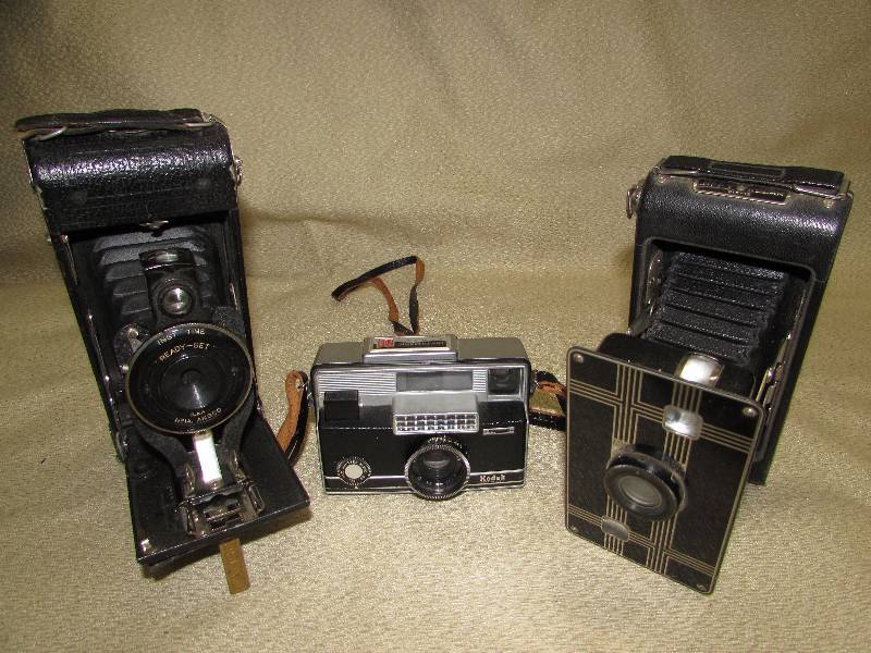 VINTAGE  ANTIQUE CAMERAS