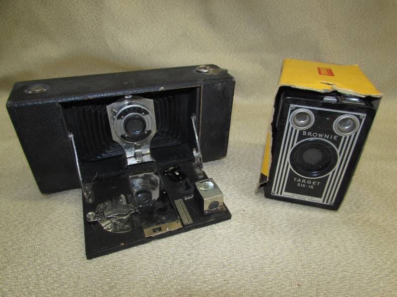 VINTAGE  ANTIQUE CAMERAS