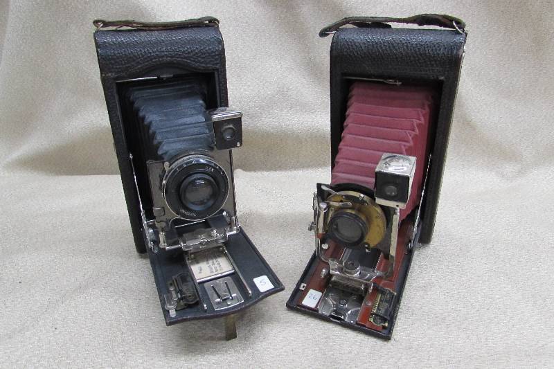 VINTAGE  ANTIQUE CAMERAS