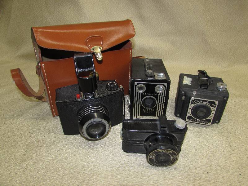 VINTAGE  ANTIQUE CAMERAS