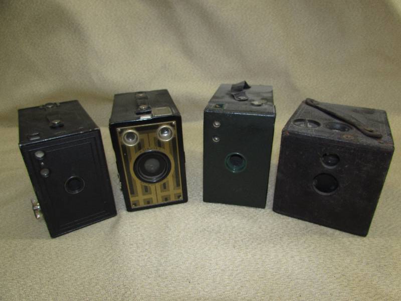 VINTAGE  ANTIQUE CAMERAS