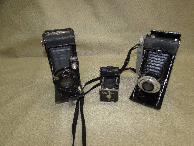 VINTAGE  ANTIQUE CAMERAS